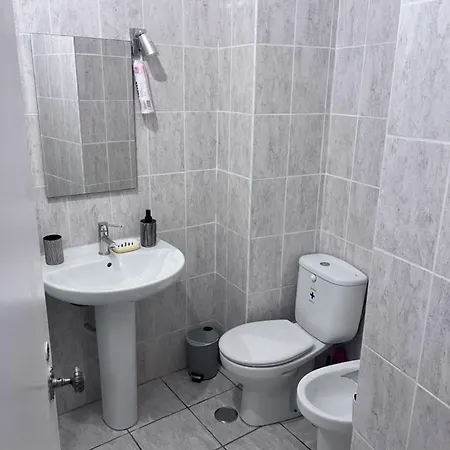 شقة Near The البوفيرا